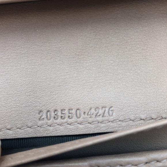 Gucci Long Wallet Rose with Gold Gucci Heart EUC - Picture 12 of 15